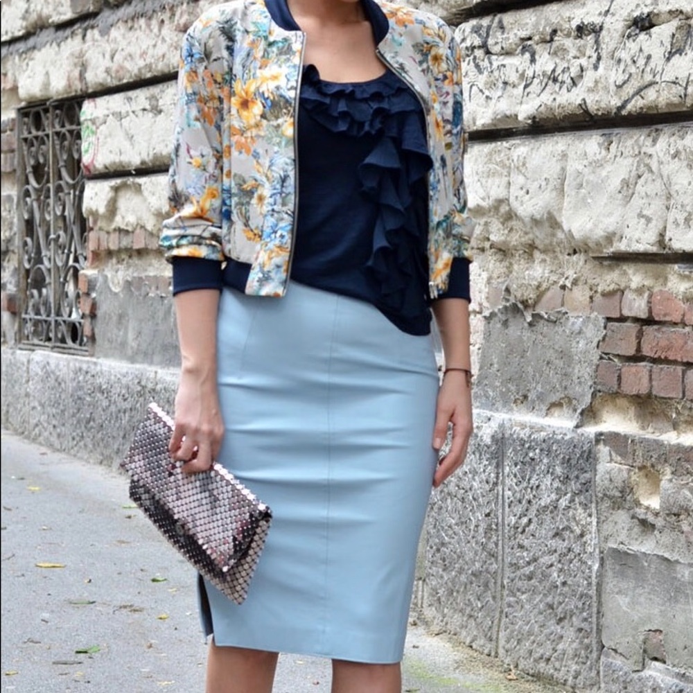 EUC Zara Floral Bomber, vintage style print